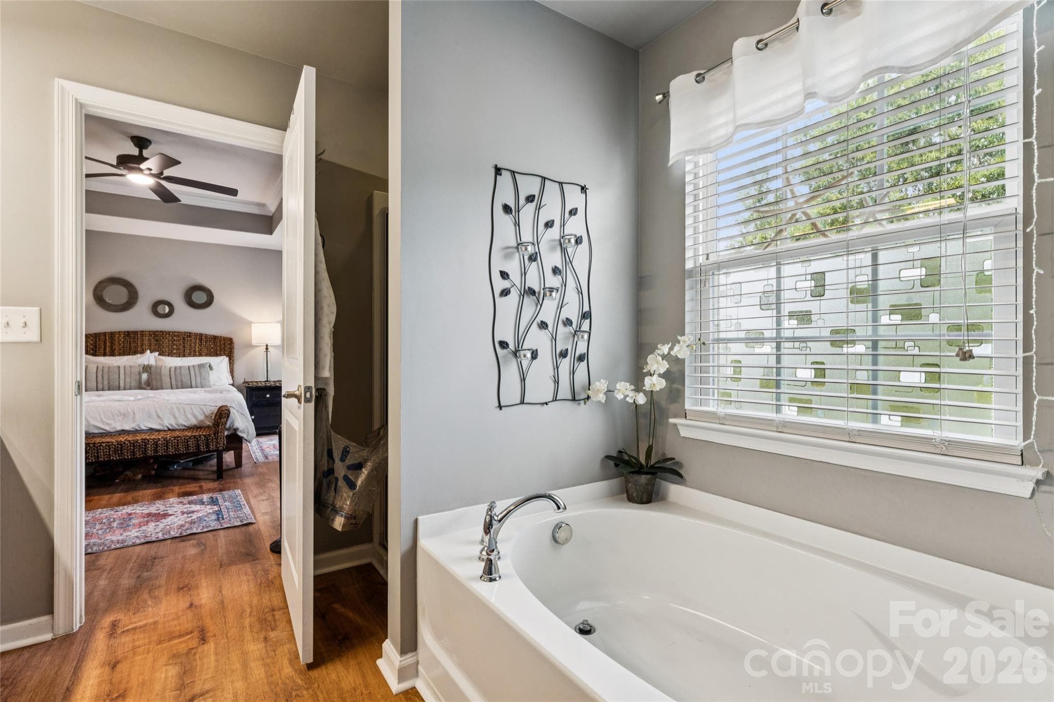 Primary suite bath with garden tub - 9506 Birkwood Court, Charlotte