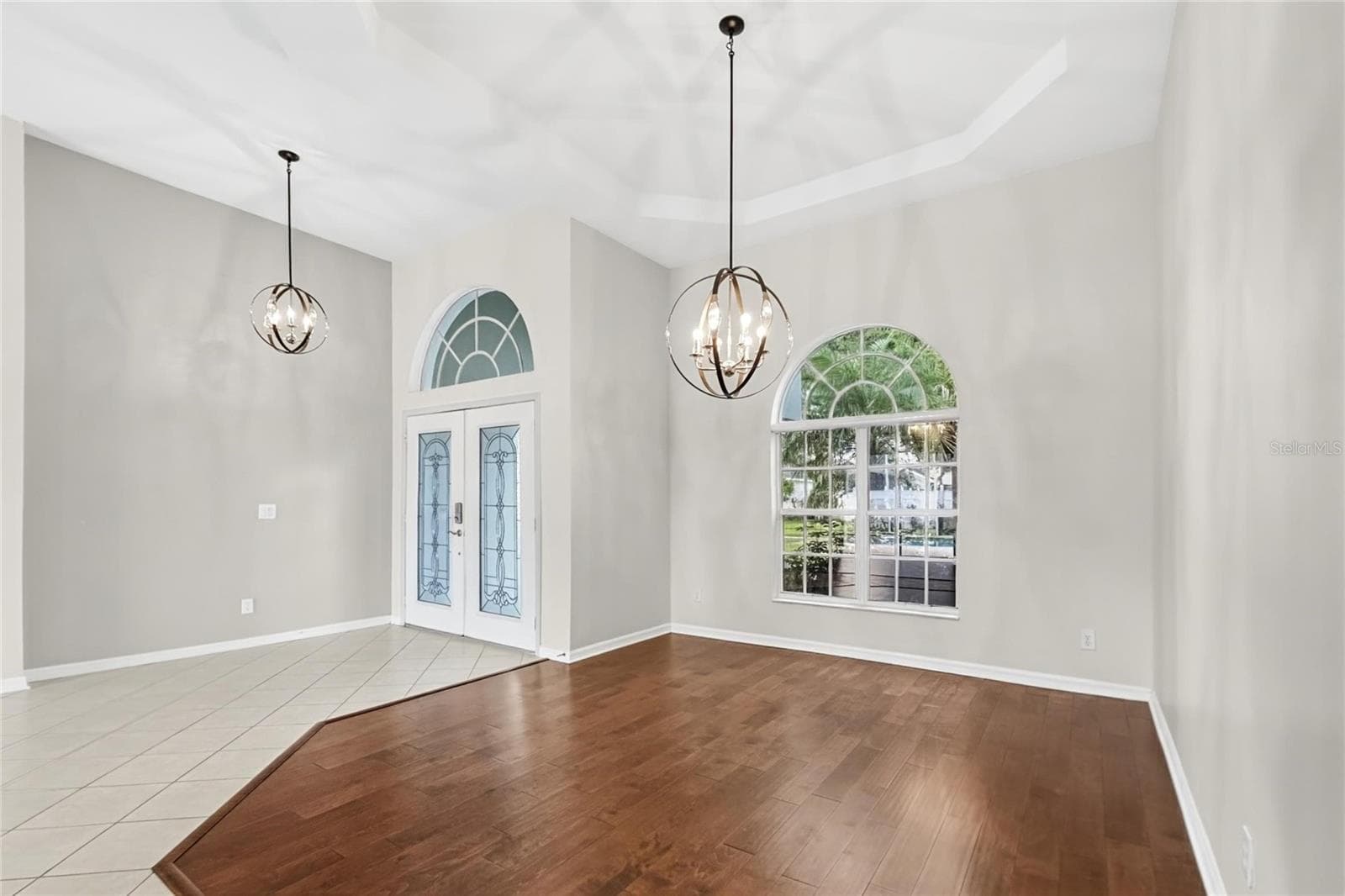 Single Family Residence at 219 RONJA LN, VALRICO, photo 5 of 24