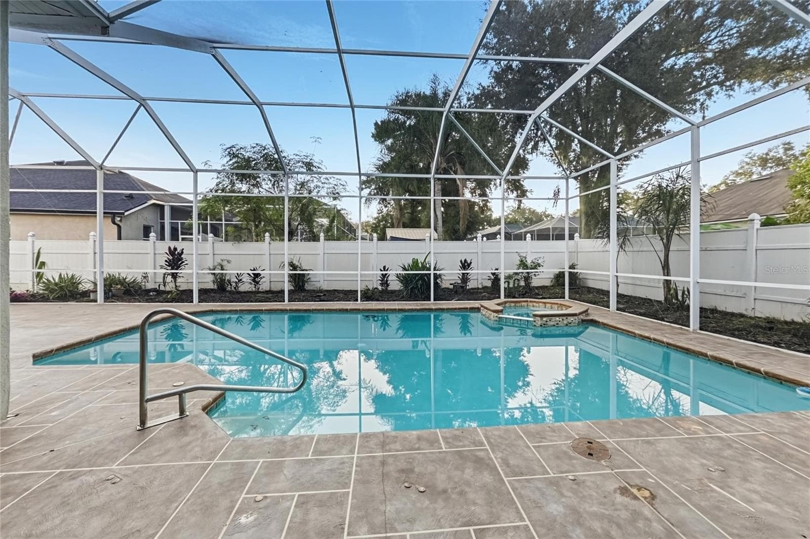 Single Family Residence at 219 RONJA LN, VALRICO, photo 22 of 24