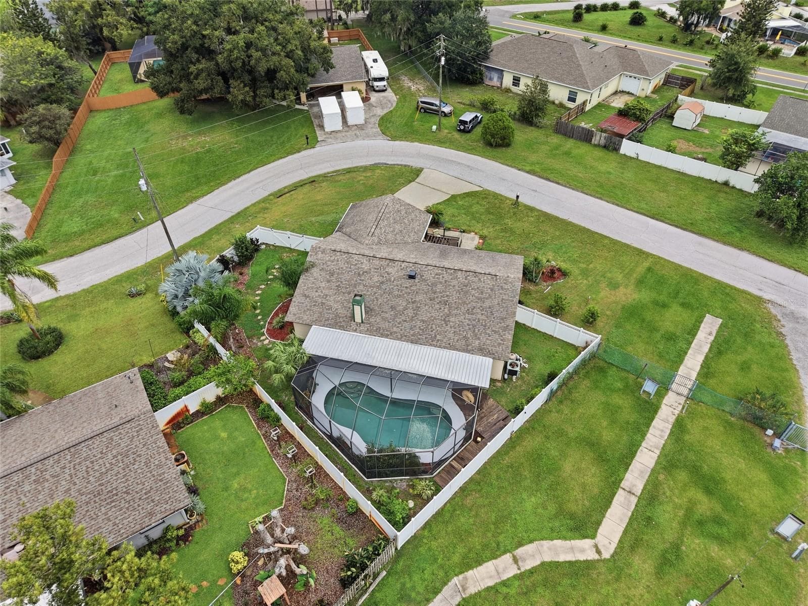 Single Family Residence at 3179 LAKE SAXON DR, LAND O LAKES, photo 2 of 44