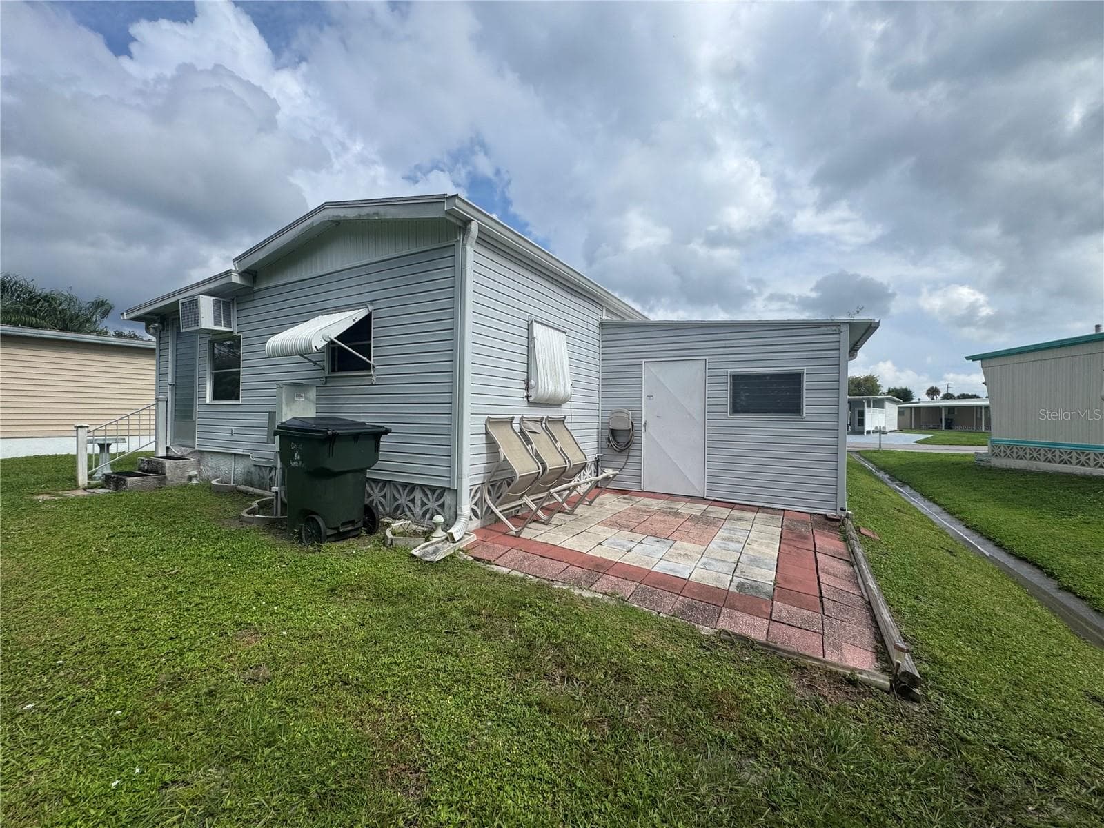 Back of 6615 Vista Ln - 6615 VISTA LN, NORTH PORT