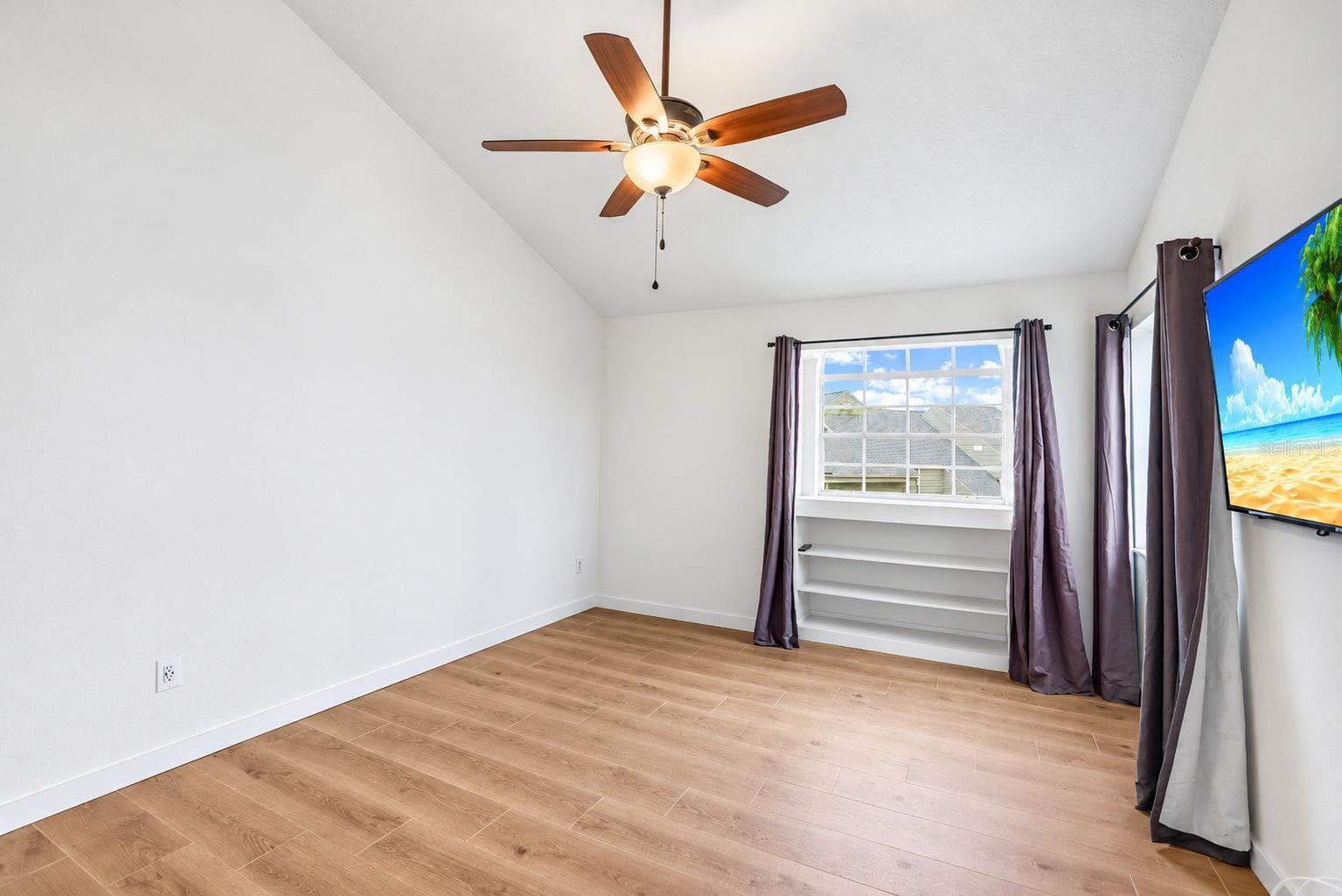 Condominium at 6924 STONES THROW CIR N #8307, ST PETERSBURG, photo 14 of 54
