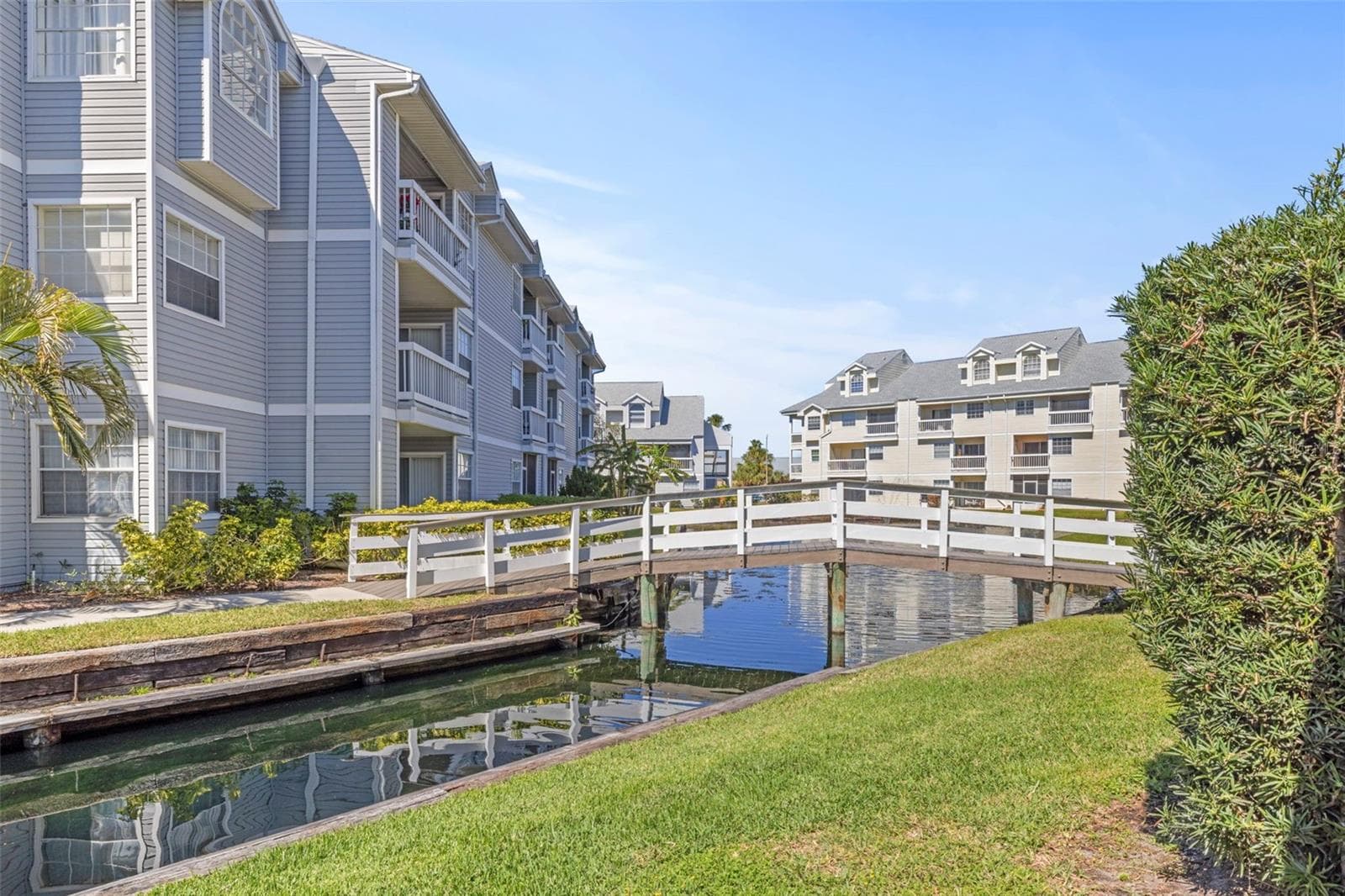 Condominium at 6924 STONES THROW CIR N #8307, ST PETERSBURG, photo 38 of 54