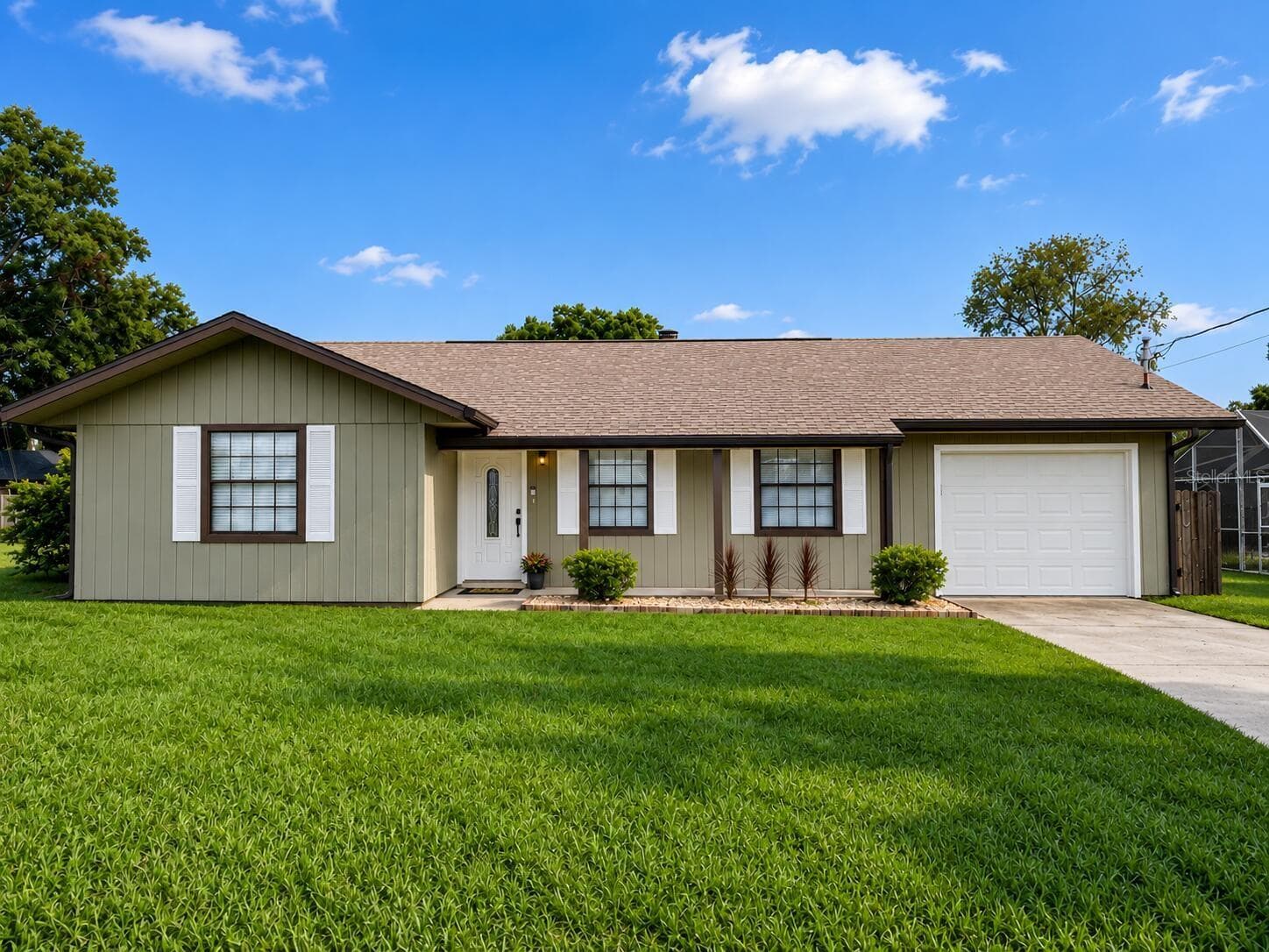 Single Family Residence at 138 ALMOND RD, OCALA, photo 2 of 80