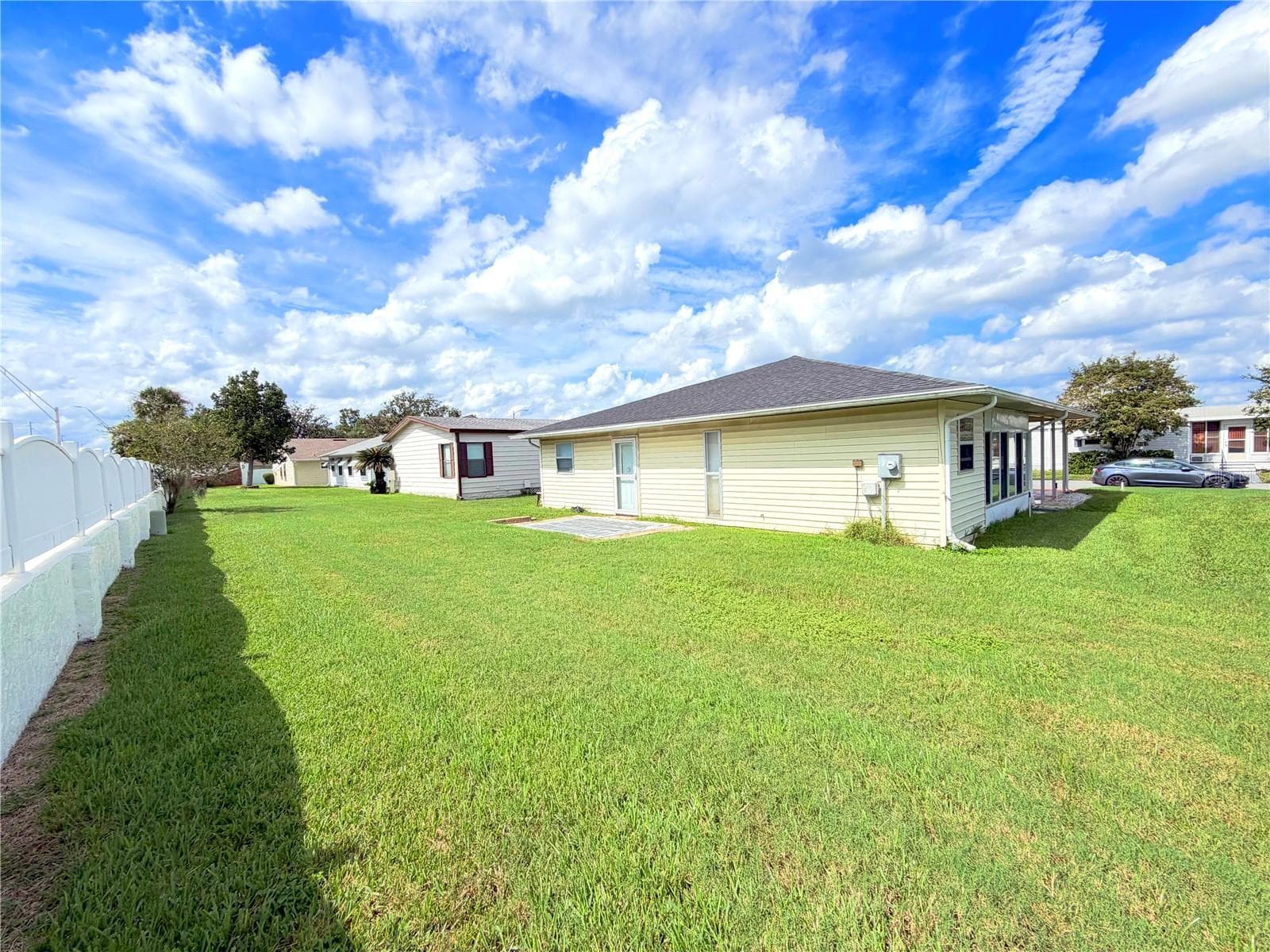 Single Family Residence at 1420 COLONNADES CIR S, LAKELAND, photo 17 of 20