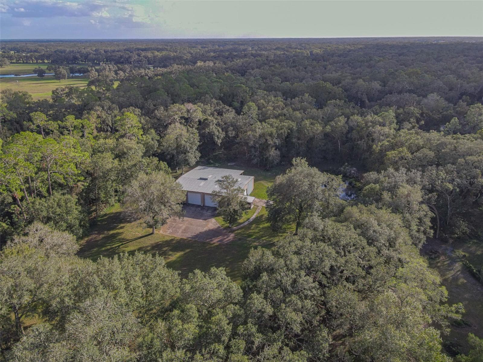 Single Family Residence at 2557 CR 674A, BUSHNELL, photo 15 of 19