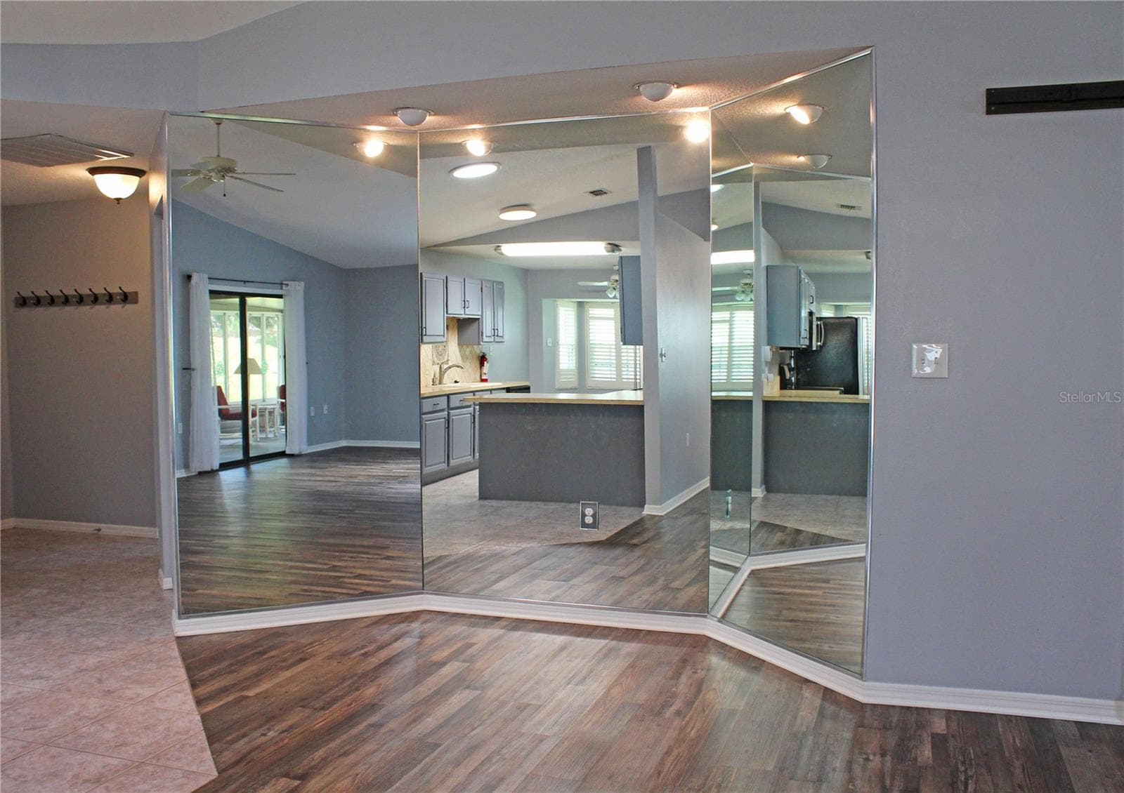 Single Family Residence at 6015 SEAGULL LN, LAKELAND, photo 14 of 37