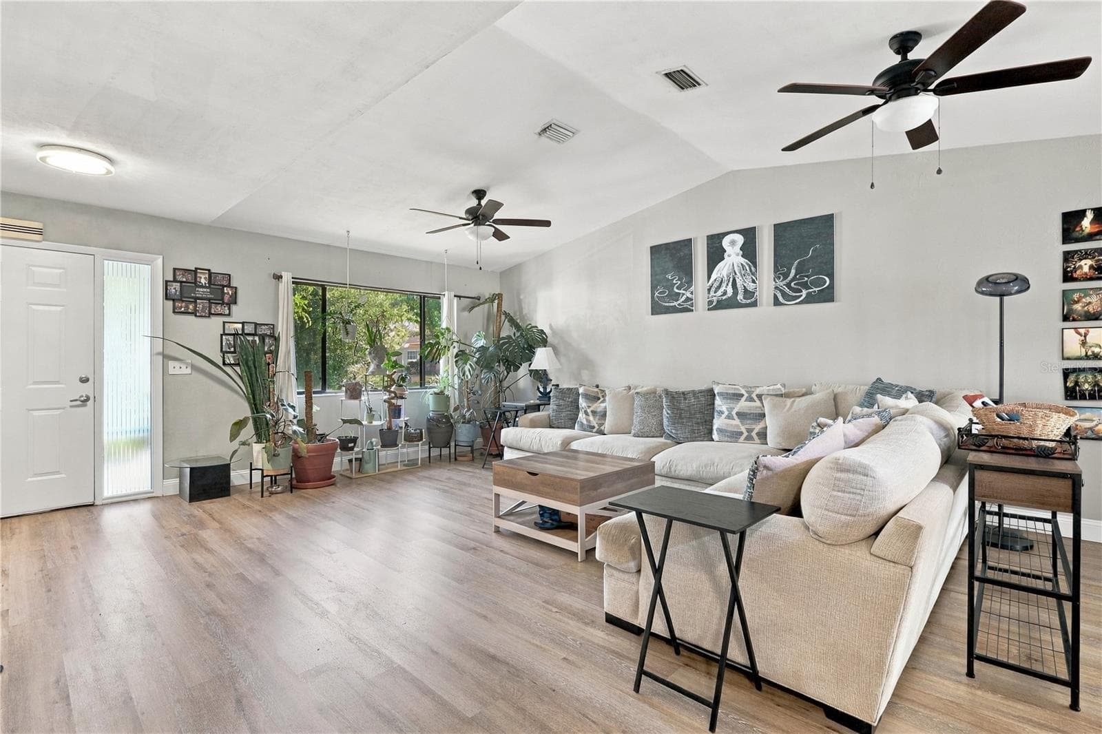 Front Entrance into Living Room, Lots of Natural Sunlight - 92 FOSTER LN, PALM COAST