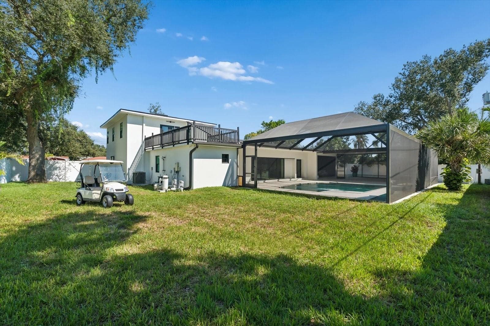 Single Family Residence at 2432 INDIAN AVE, BELLEAIR BLUFFS, photo 60 of 67