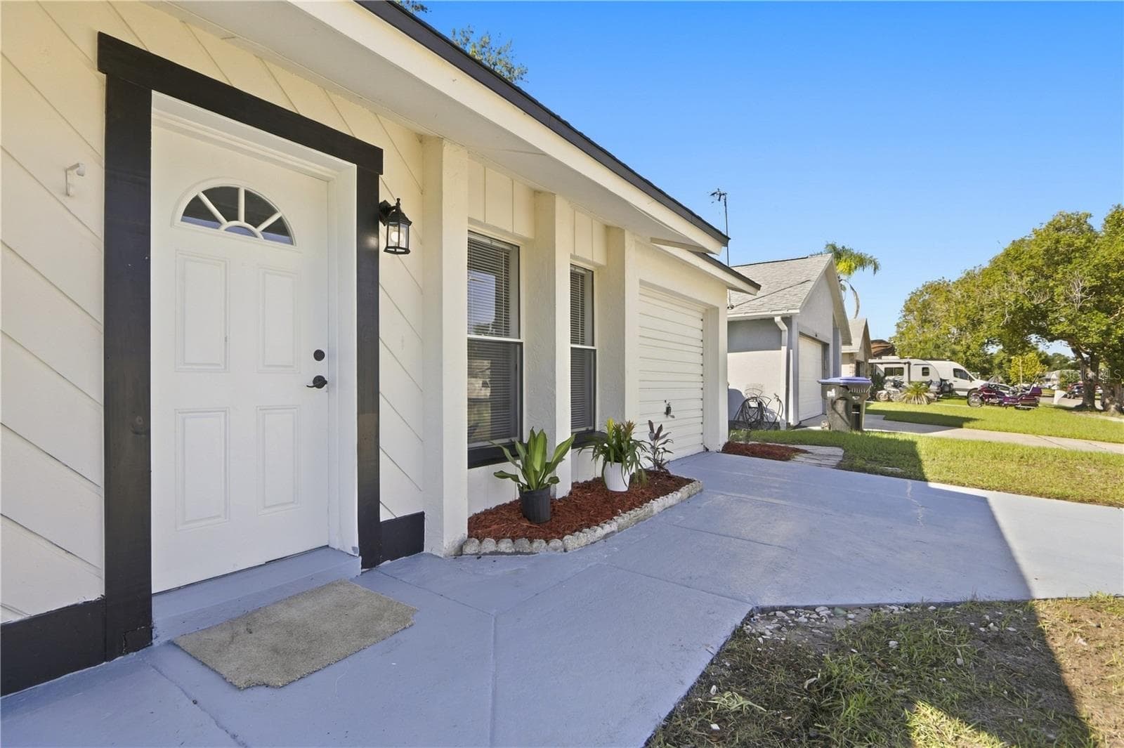 Single Family Residence at 3610 FALLING LEAF LN, ORLANDO, photo 4 of 30
