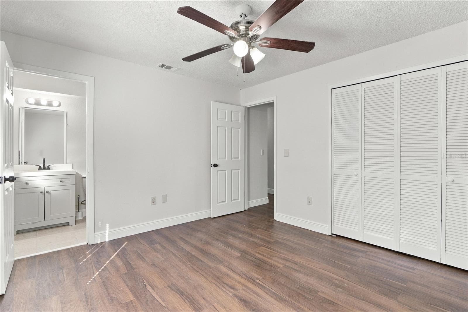 Master Bedroom - 3610 FALLING LEAF LN, ORLANDO