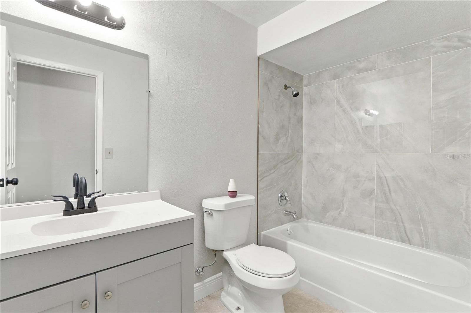 Bathroom 2 - 3610 FALLING LEAF LN, ORLANDO