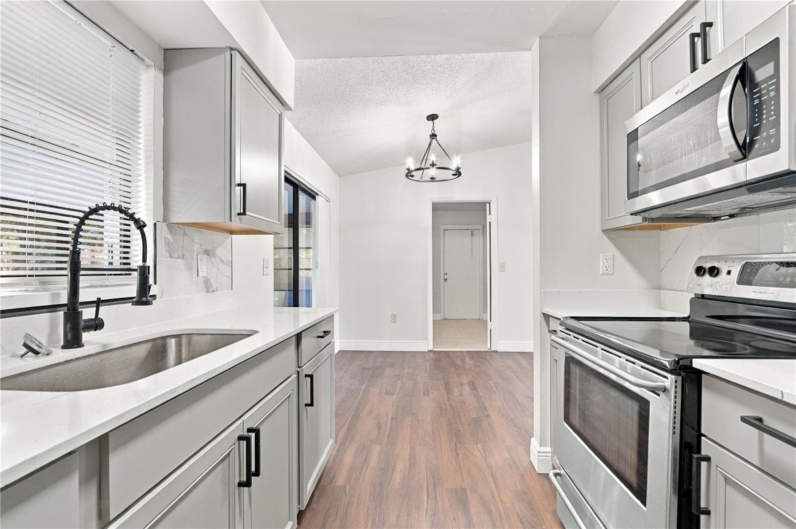 Kitchen - 3610 FALLING LEAF LN, ORLANDO