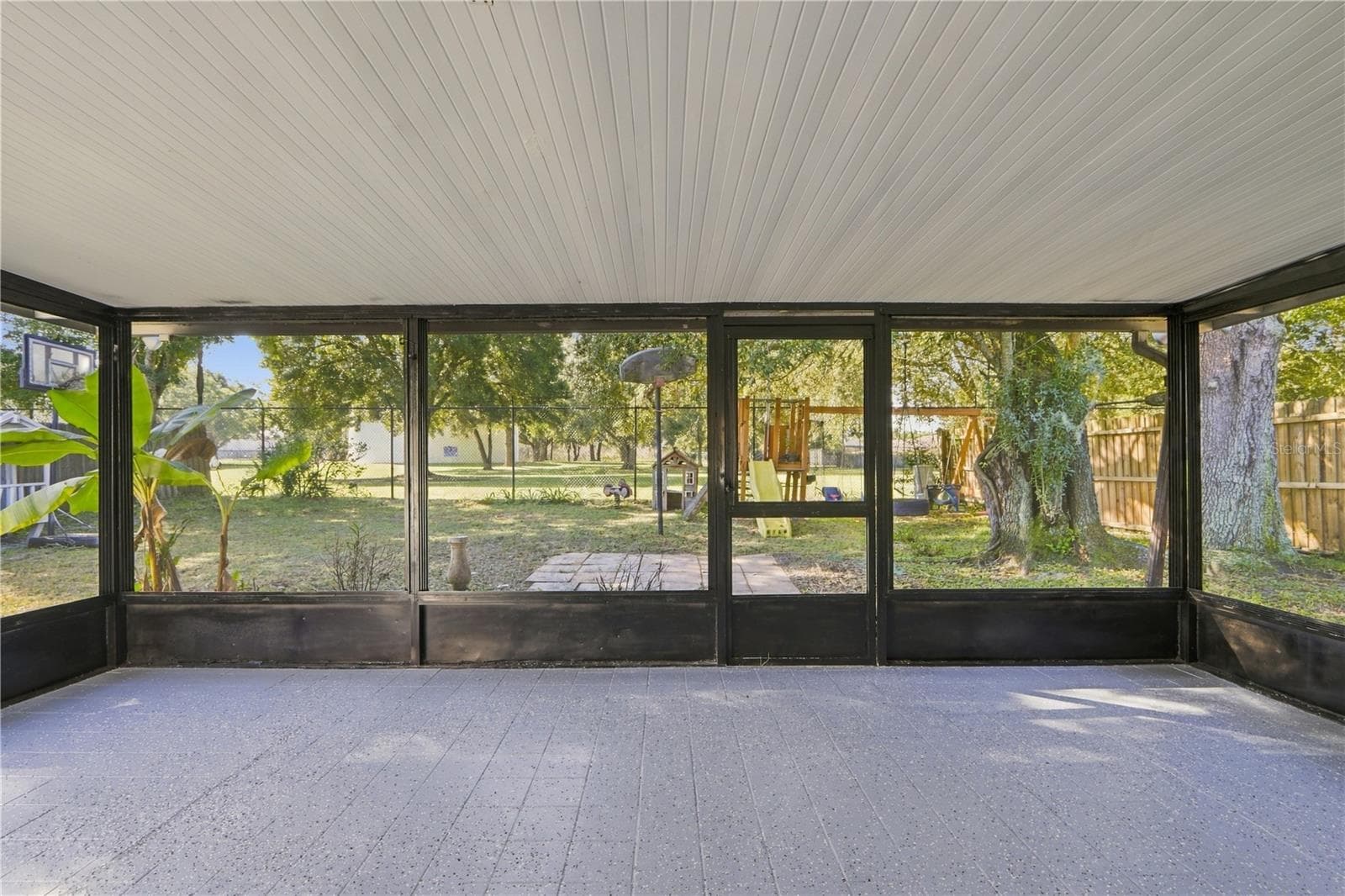 Screen in Patio - 3610 FALLING LEAF LN, ORLANDO