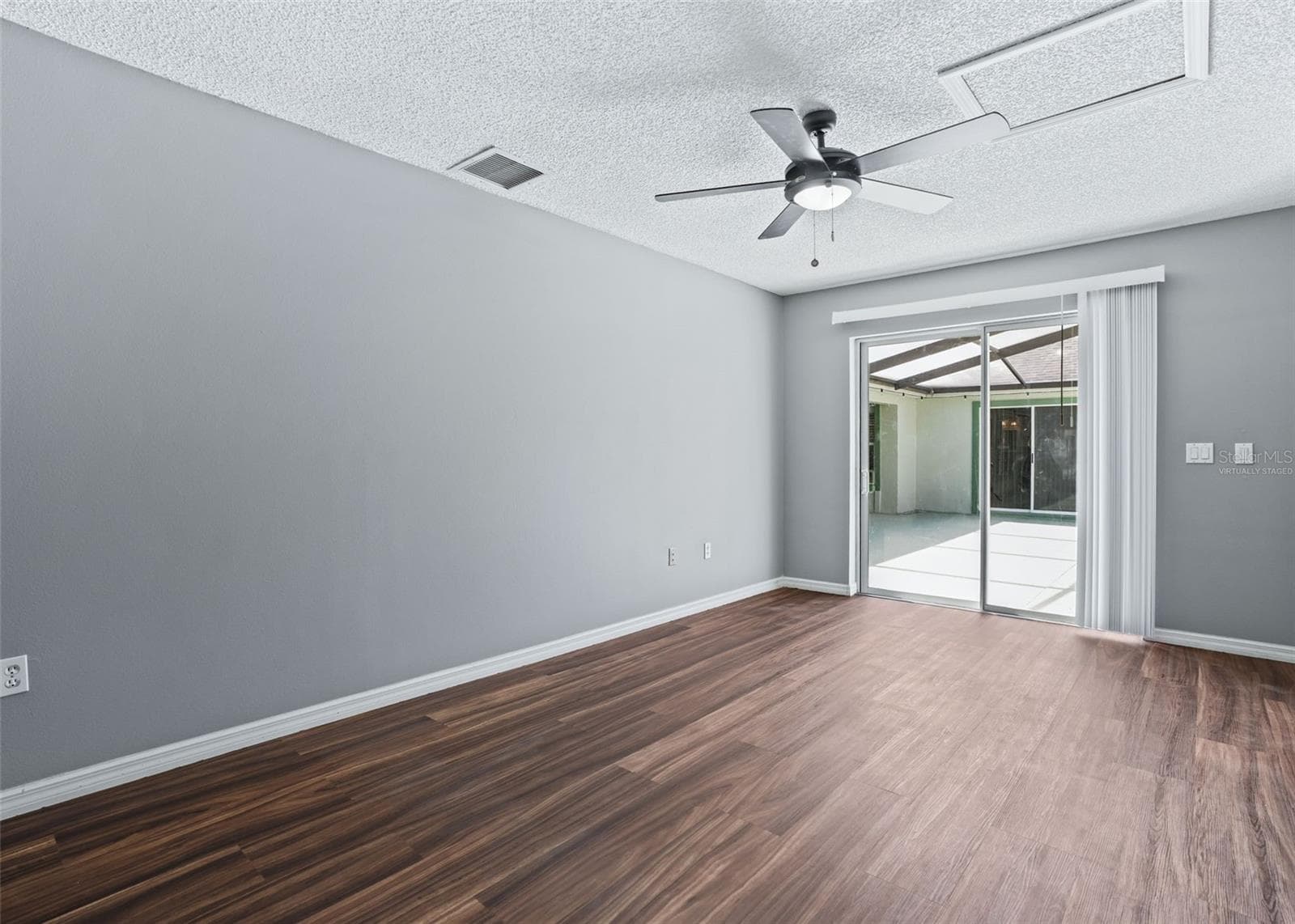 Virtually Staged Cassita 3rd bedroom - 17832 SE 115TH CT, SUMMERFIELD