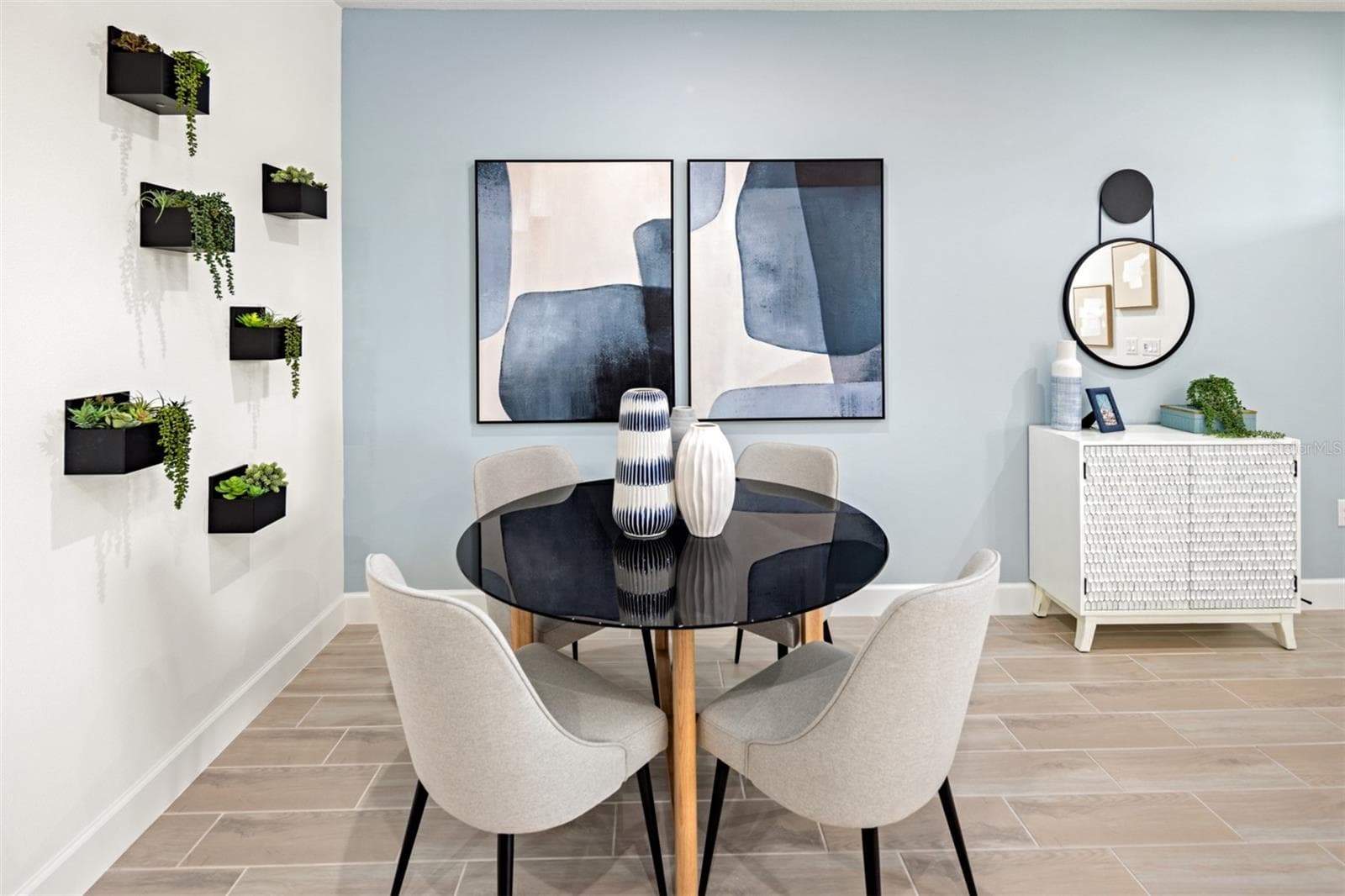Gardenia Reserve Aurora Model Dining Room - 2271 NIGHTSHADE GROVE LN, APOPKA