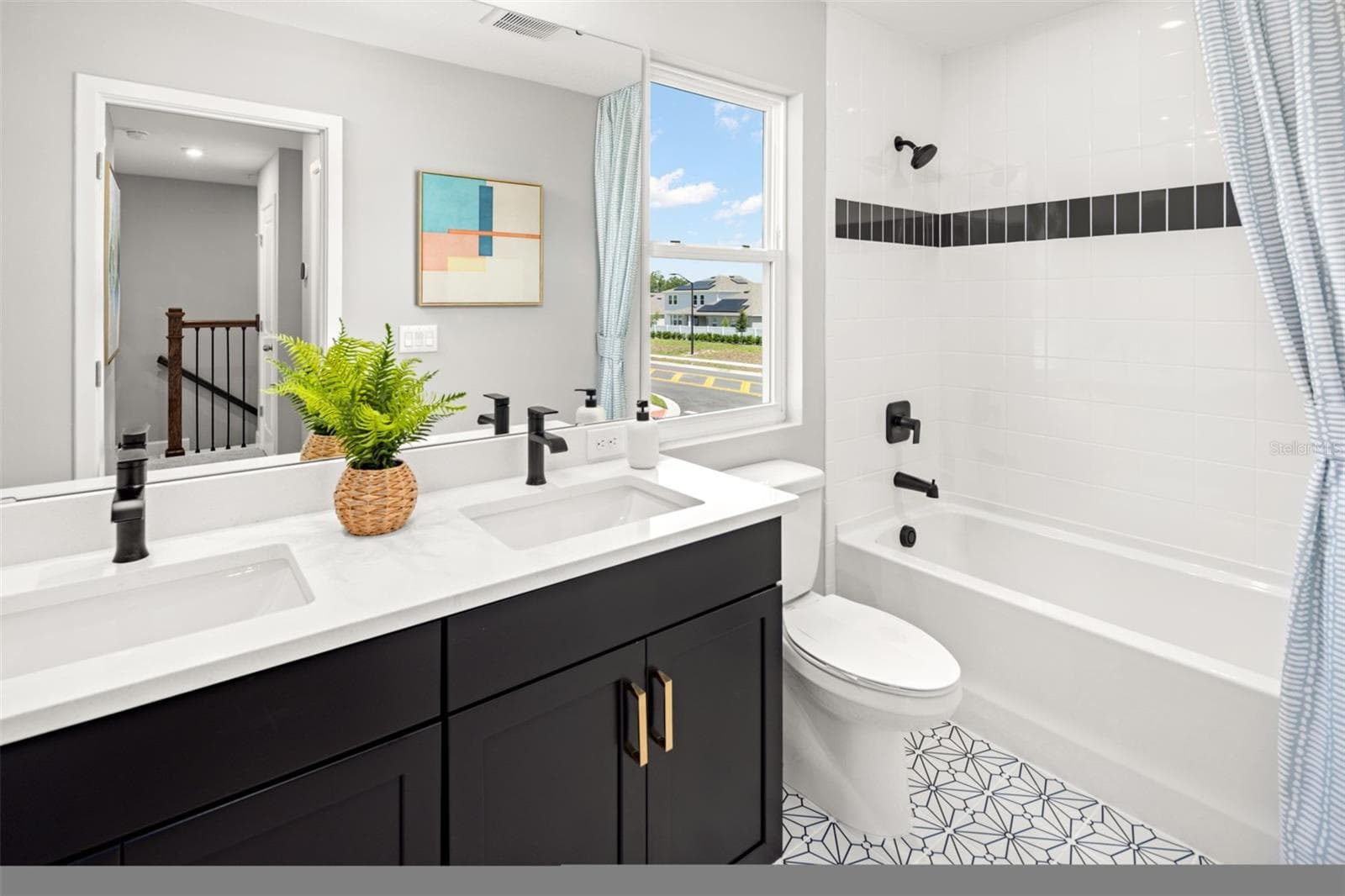 Gardenia Reserve Catalina II Model Bathroom 2 - 2263 NIGHTSHADE GROVE LN, APOPKA