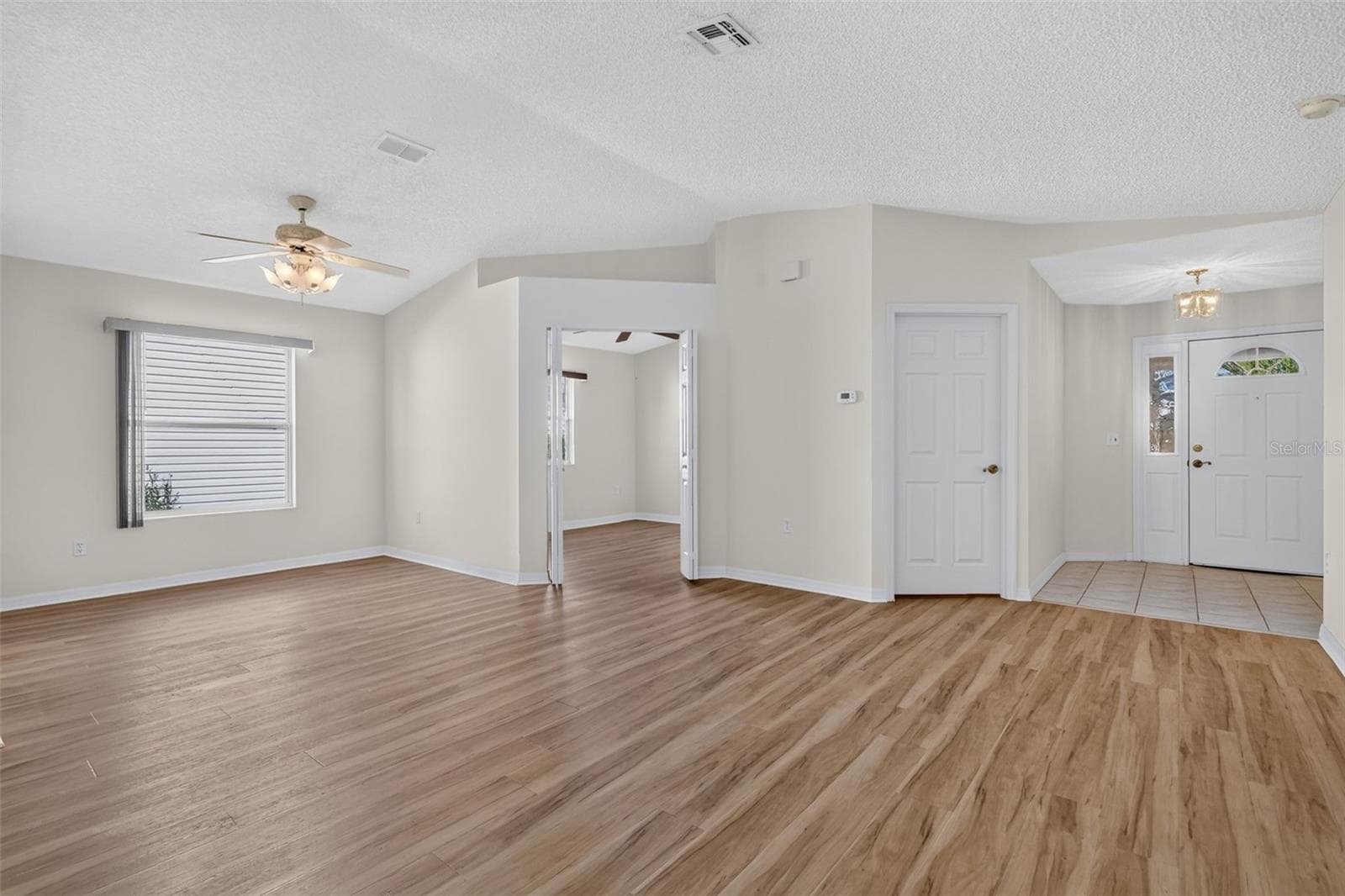 Single Family Residence at 752 OLD OAKS LN, LEESBURG, photo 24 of 46