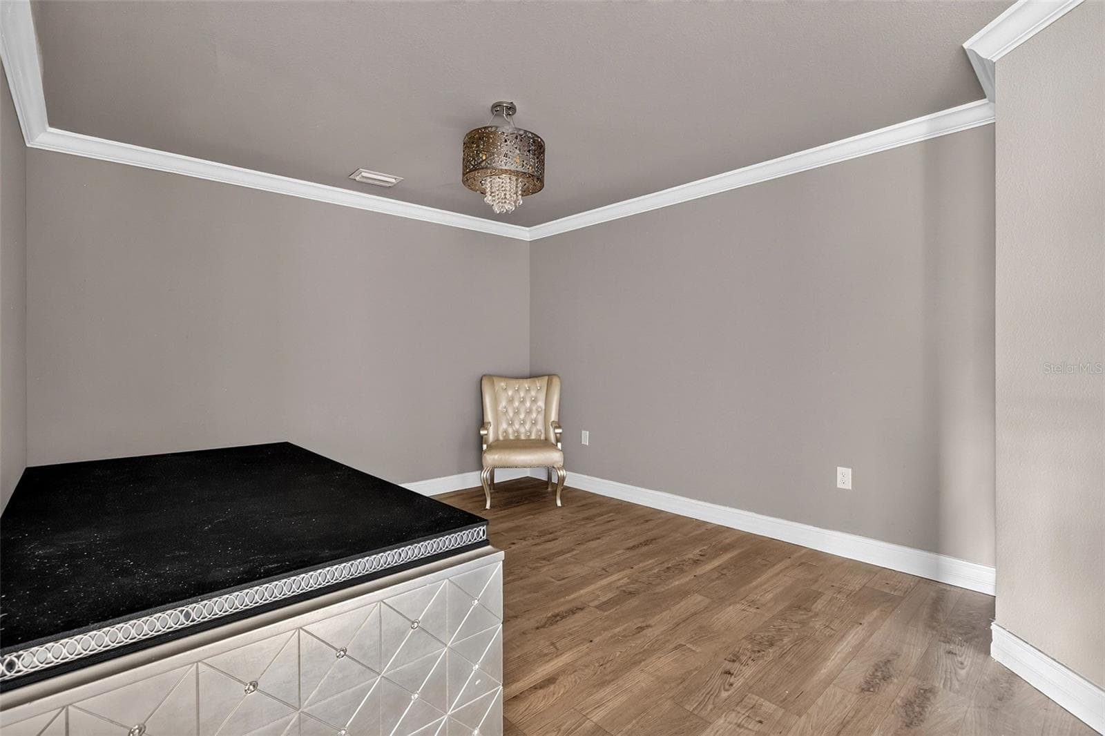 Single Family Residence at 13443 SW PEMBROKE CIR N, LAKE SUZY, photo 25 of 45
