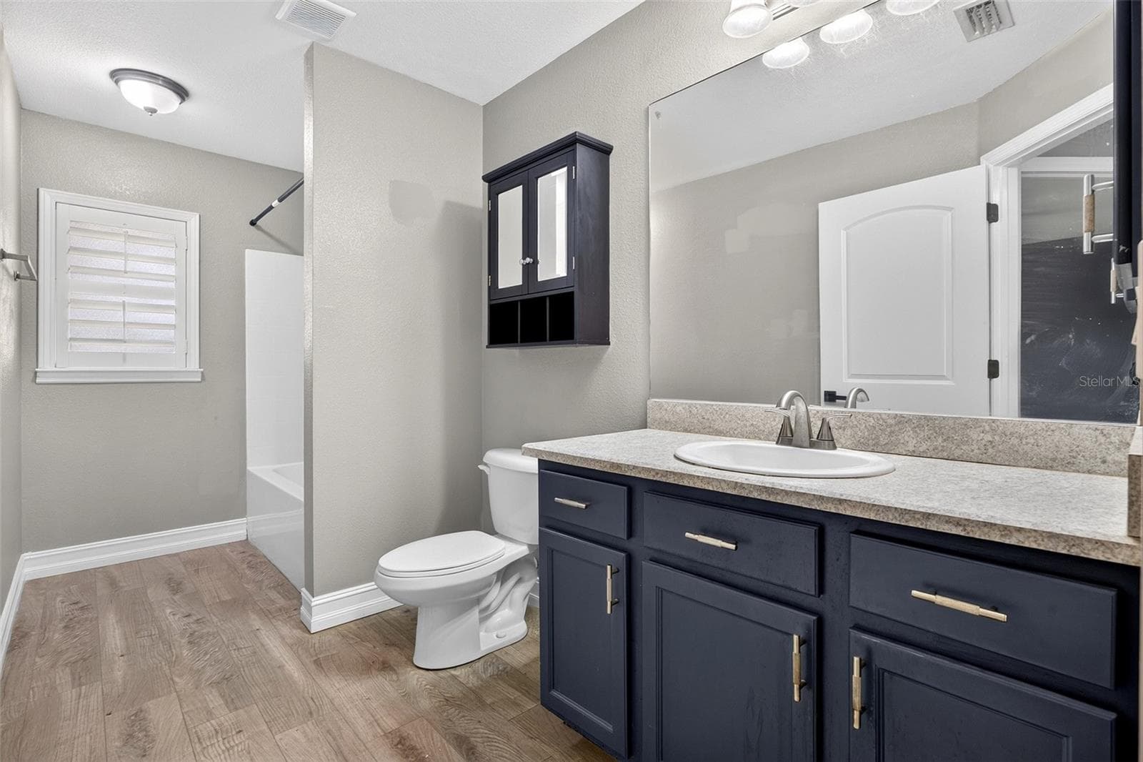 Single Family Residence at 13443 SW PEMBROKE CIR N, LAKE SUZY, photo 31 of 45