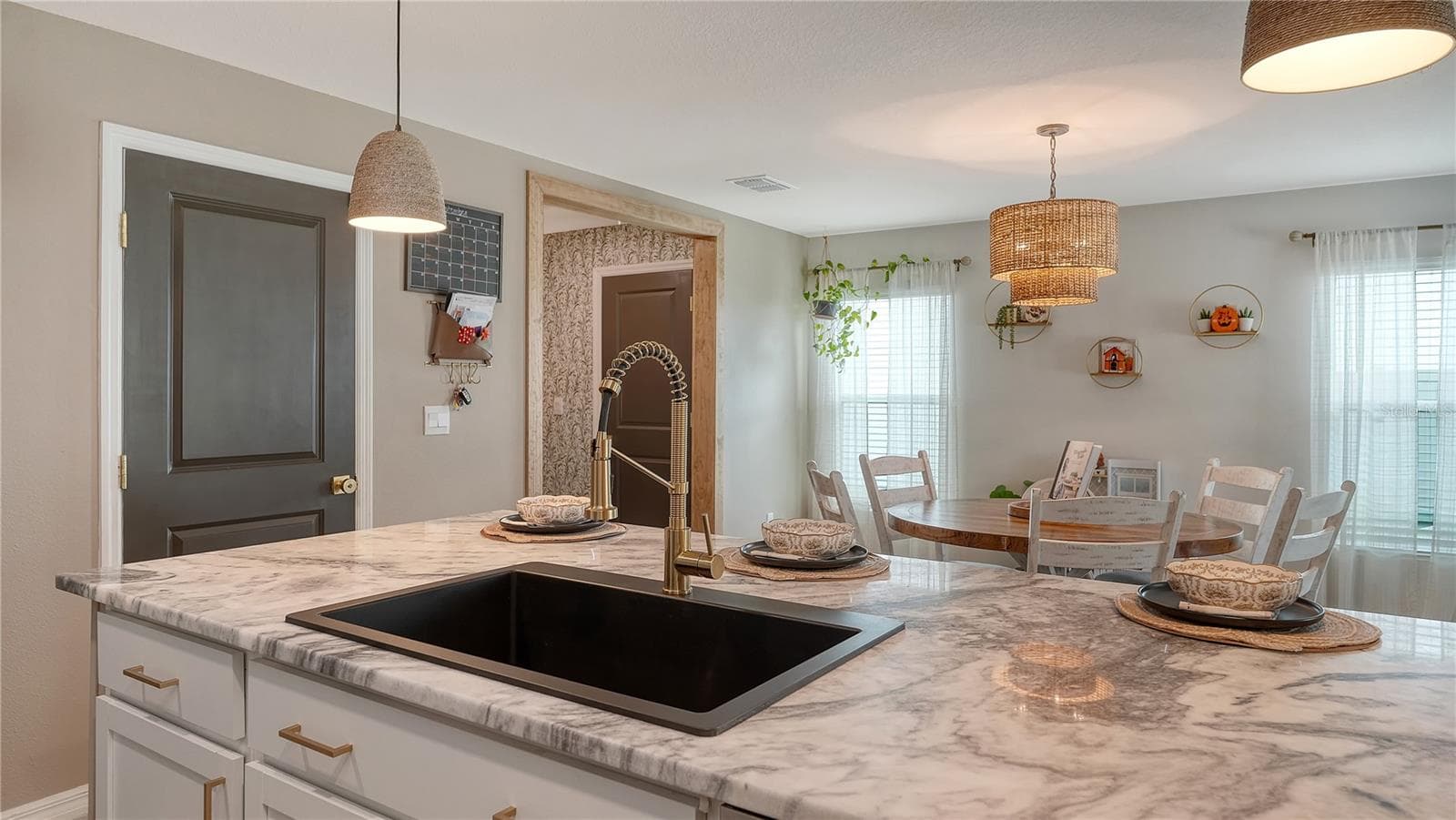 Chef's Kitchen JUST UPGRADED with new sink! - 10016 BIG MARSH TER, PARRISH