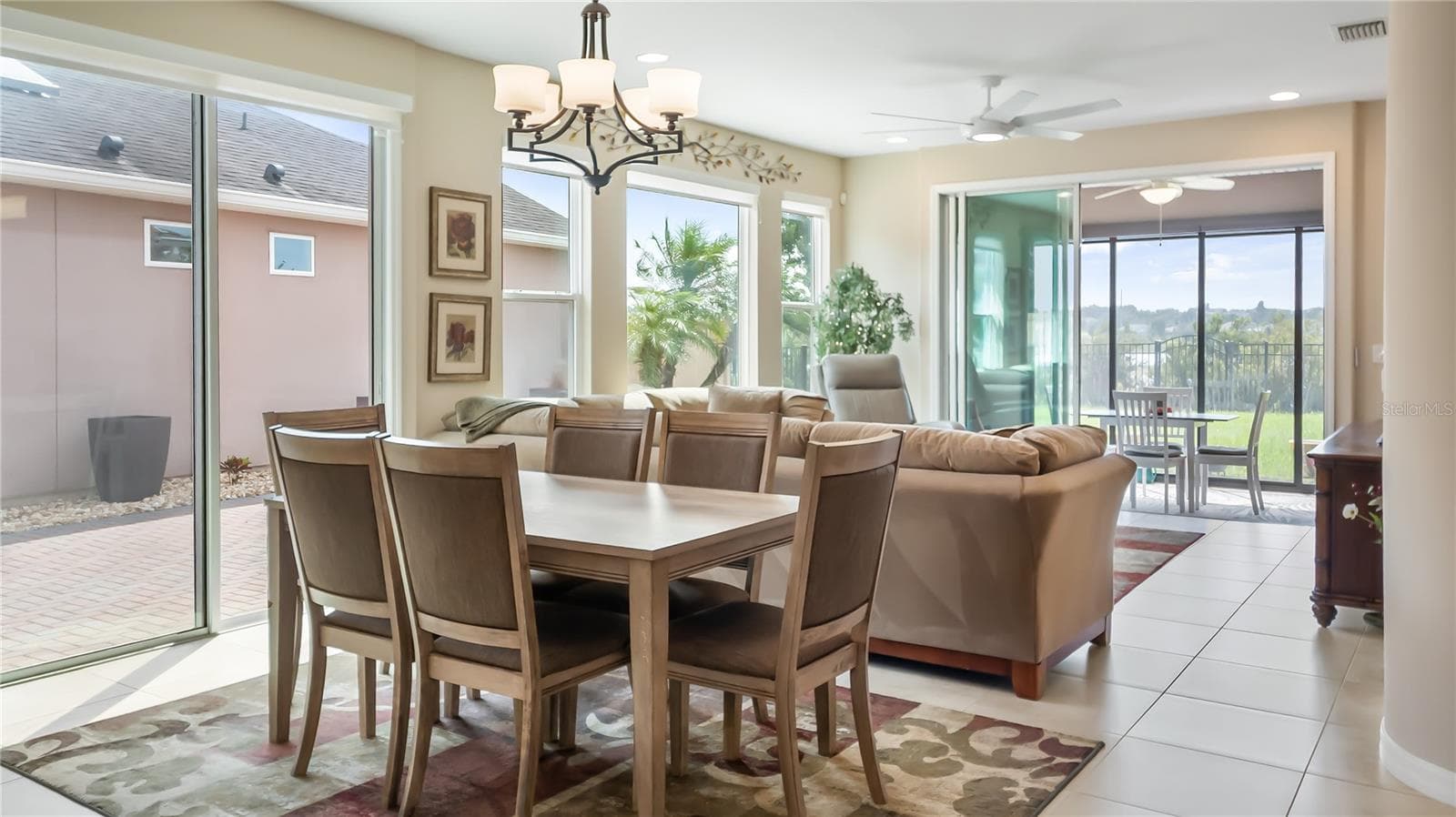 Single Family Residence at 110 BAYOU BEND RD, GROVELAND, photo 5 of 31