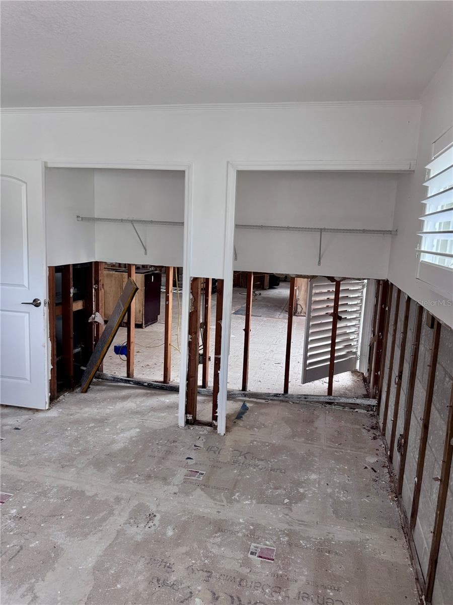 Single Family Residence at 3701 SHORE ACRES BLVD NE, ST PETERSBURG, photo 21 of 36
