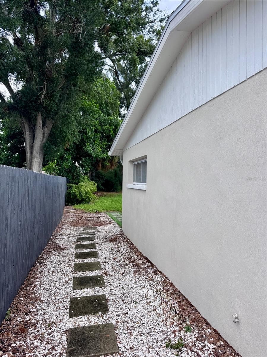 Single Family Residence at 3701 SHORE ACRES BLVD NE, ST PETERSBURG, photo 27 of 36