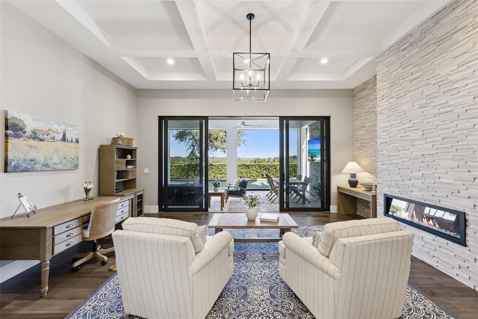 Formal living room or sitting area - 16101 VETTA DR, MONTVERDE