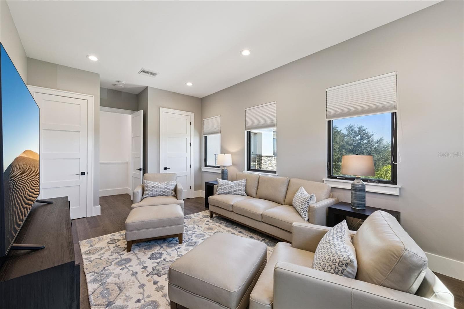 Media room above garage - 16101 VETTA DR, MONTVERDE