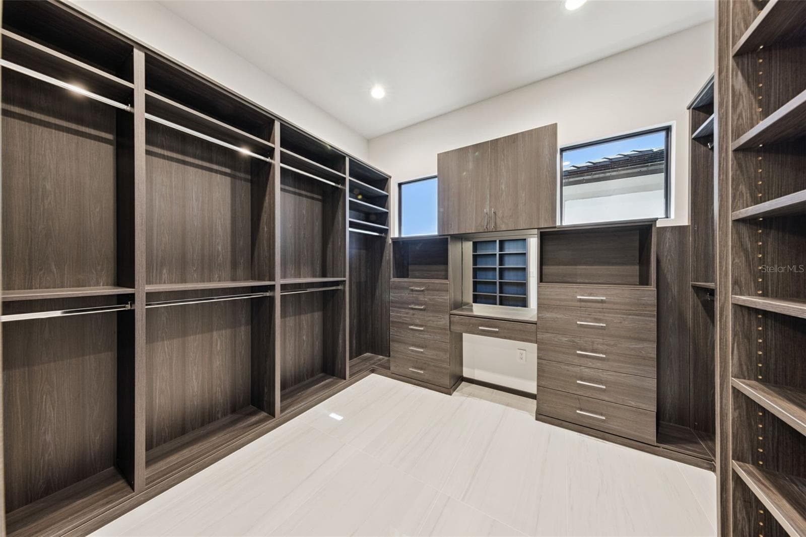 Primary closet - 16101 VETTA DR, MONTVERDE