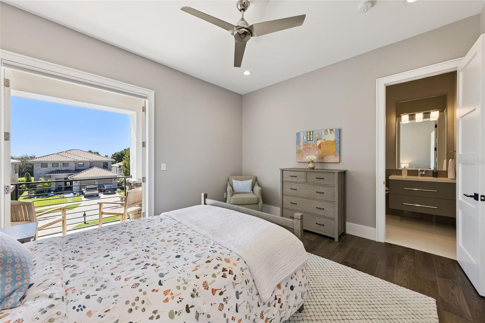 Bedroom #3 with "Juliet" balcony - 16101 VETTA DR, MONTVERDE