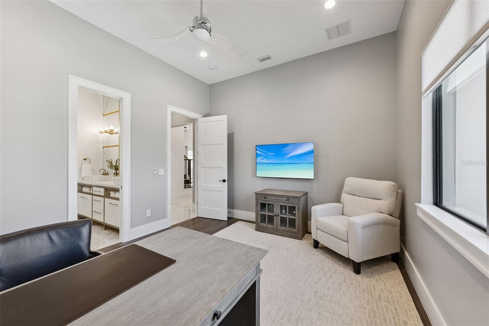 Bedroom #5 (with shared bathroom in between) - 16101 VETTA DR, MONTVERDE