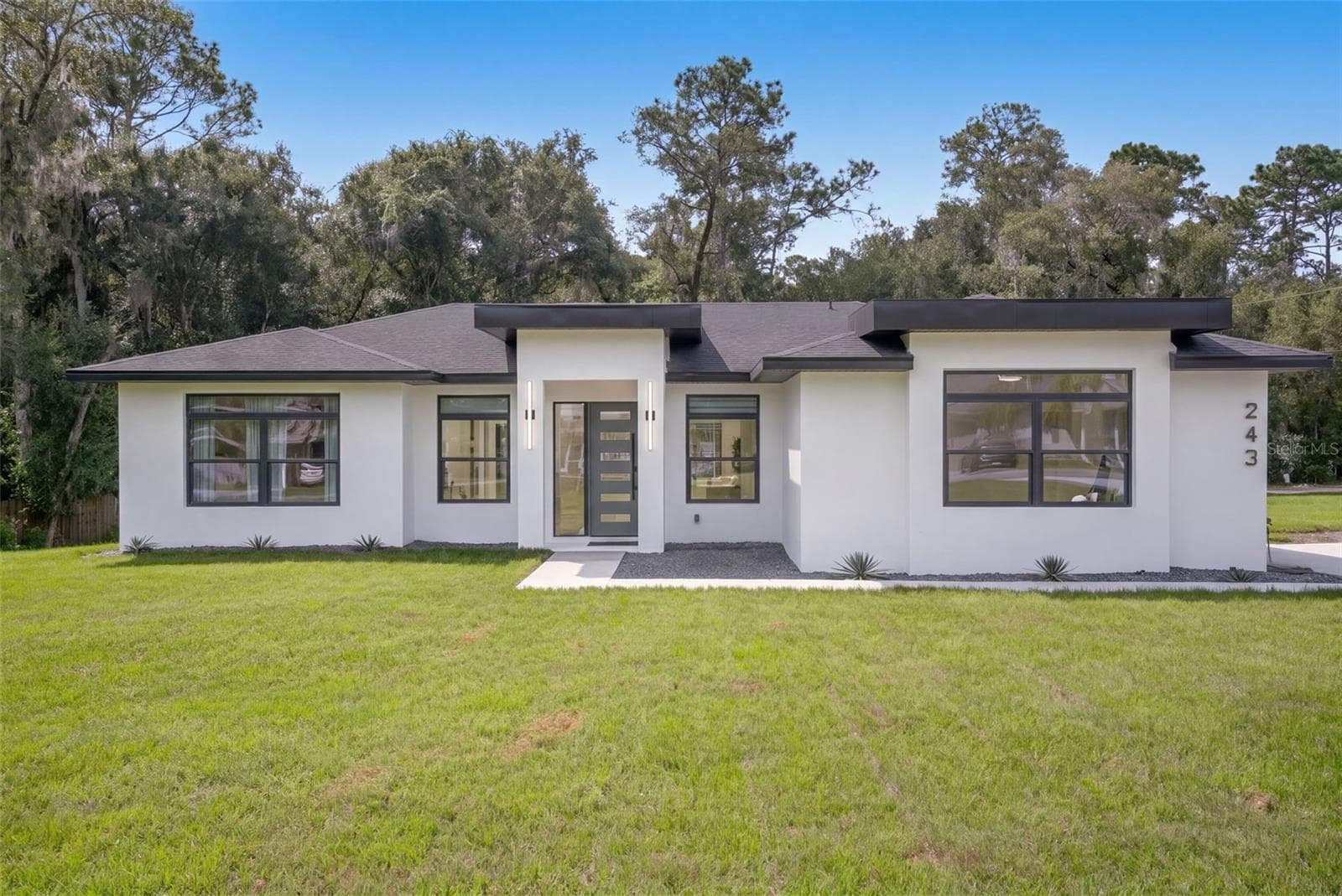 Single Family Residence at 243 DEERFOOT RD, DELAND, photo 32 of 38