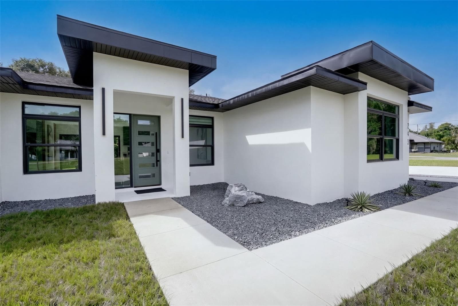 Single Family Residence at 243 DEERFOOT RD, DELAND, photo 33 of 38