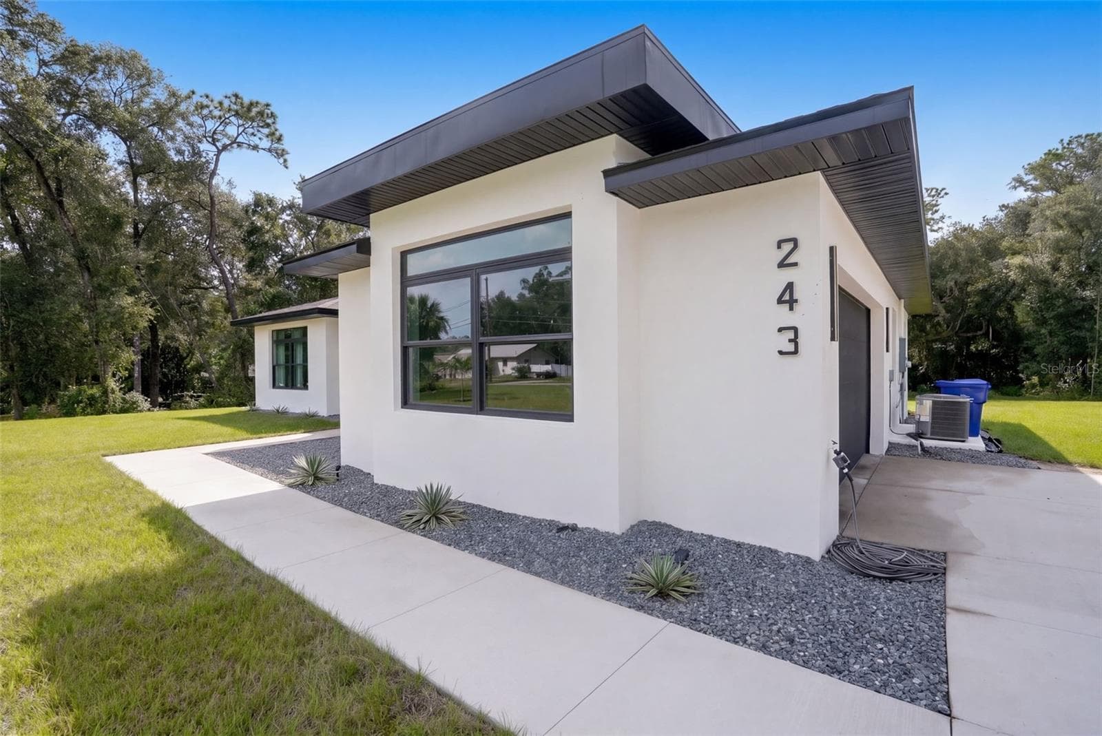 Single Family Residence at 243 DEERFOOT RD, DELAND, photo 34 of 38