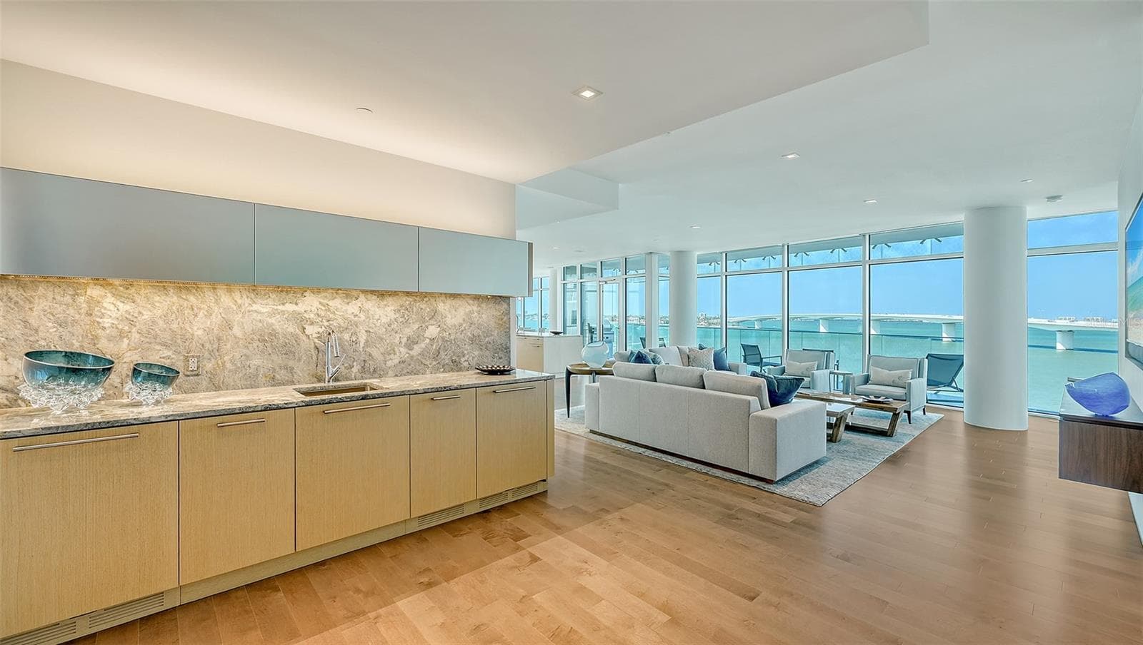 Condominium at 280 GOLDEN GATE PT #600, SARASOTA, photo 6 of 62