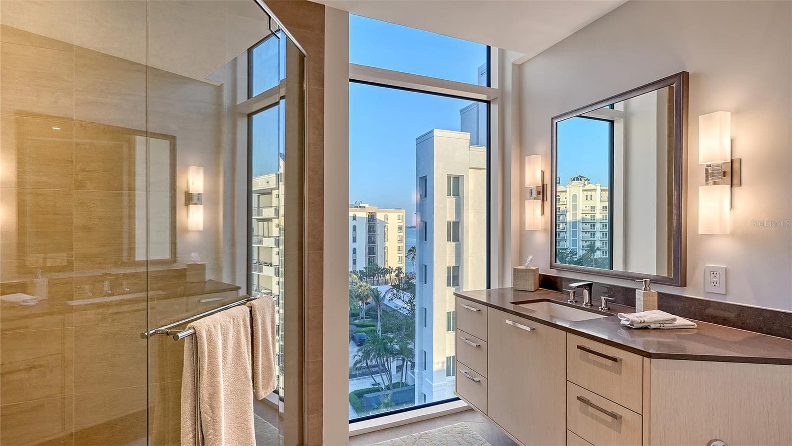 Condominium at 280 GOLDEN GATE PT #600, SARASOTA, photo 40 of 62
