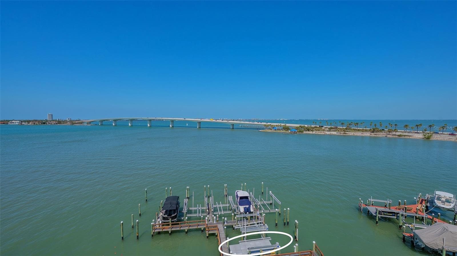 Condominium at 280 GOLDEN GATE PT #600, SARASOTA, photo 47 of 62