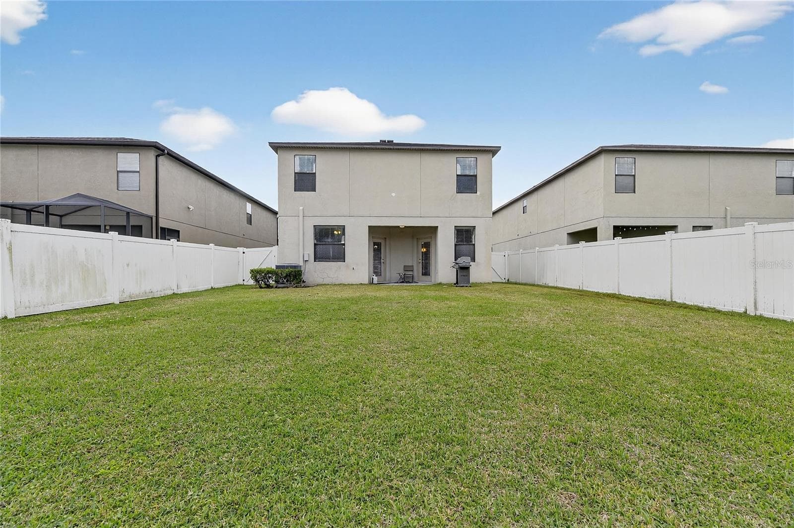 Spacious back yard - 20041 SATIN LEAF AVE, TAMPA
