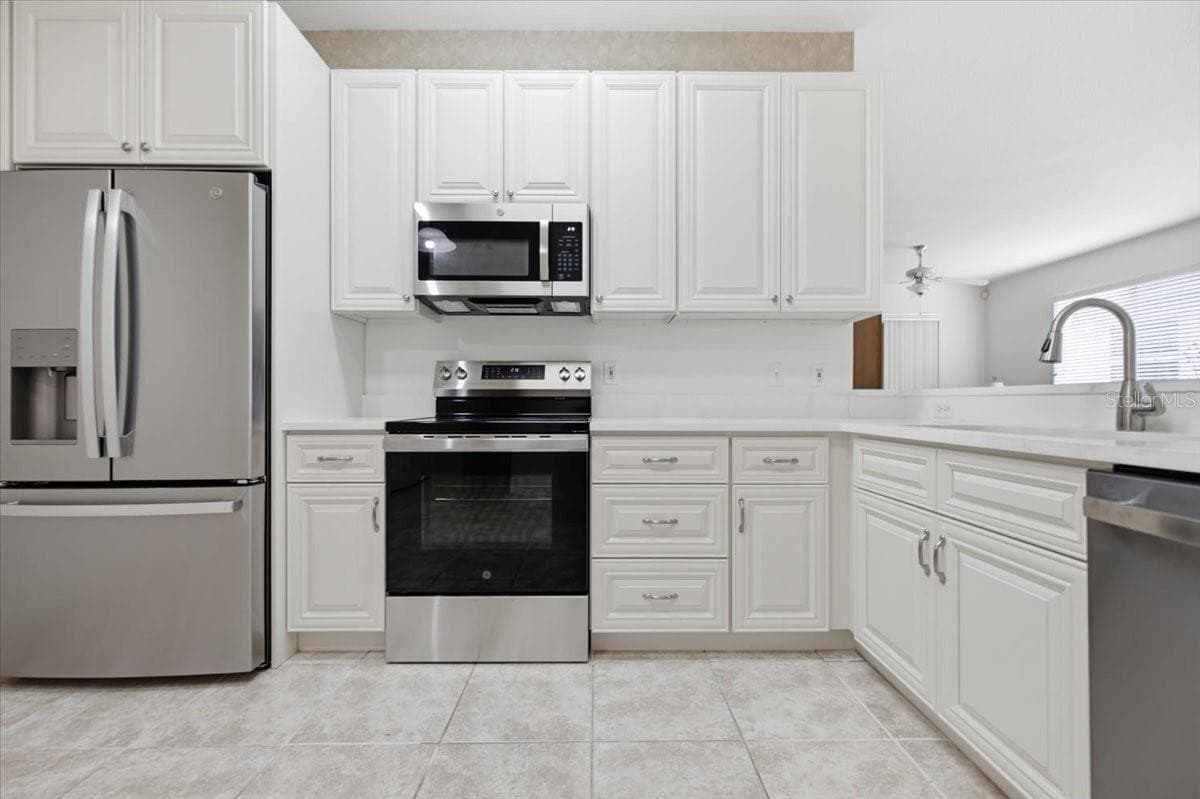 Villa at 30115 E EMMETTS CT, WESLEY CHAPEL, photo 4 of 23