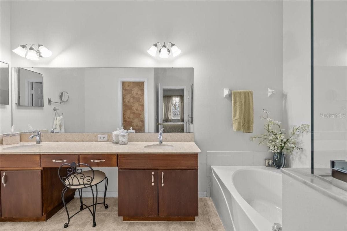 Villa at 30115 E EMMETTS CT, WESLEY CHAPEL, photo 13 of 23