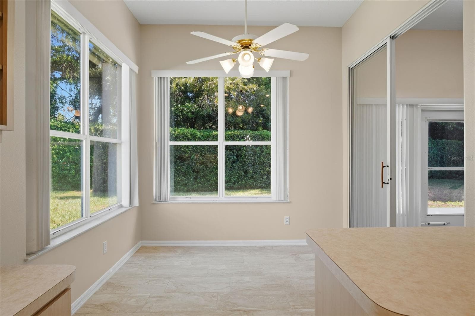 Single Family Residence at 15 W BYRSONIMA LOOP, HOMOSASSA, photo 19 of 58
