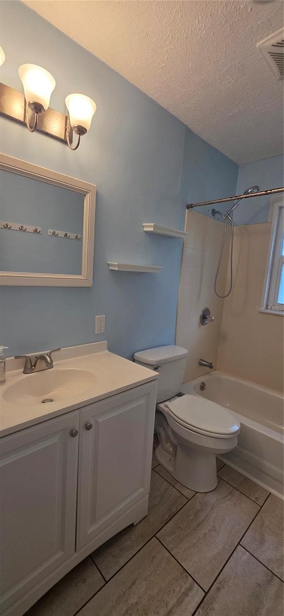 Single Family Residence at 17451 SOUTHSIDE CT, HIGH SPRINGS, photo 13 of 19