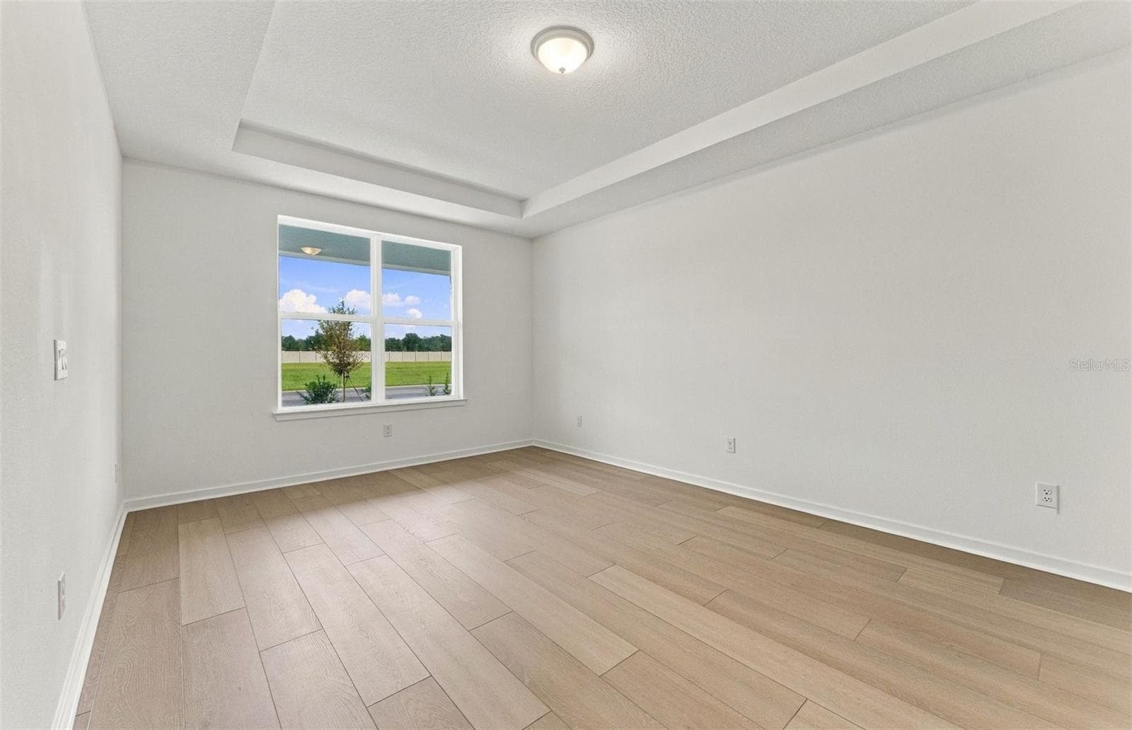 Enclosed Flex Room - 1787 ESCALANTE WAY, ZEPHYRHILLS