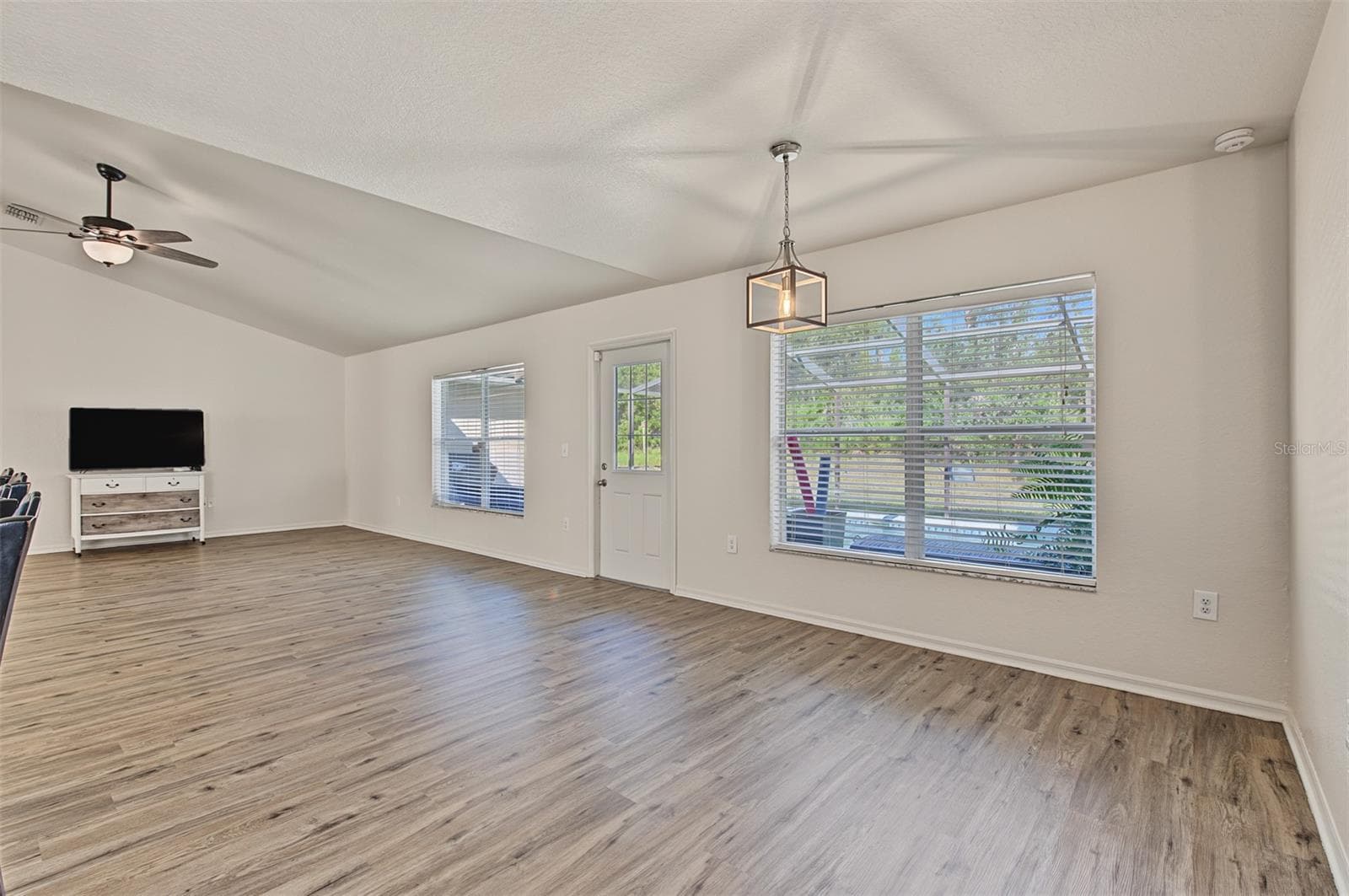 Single Family Residence at 31 GRASS ST, HOMOSASSA, photo 19 of 50