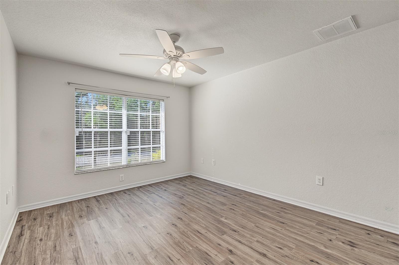 Single Family Residence at 31 GRASS ST, HOMOSASSA, photo 41 of 50
