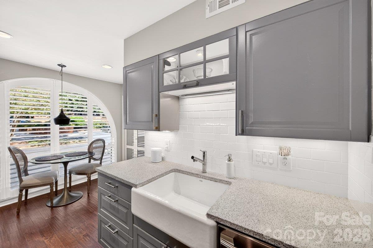 Kitchen - 5807 Sharon Road, Charlotte