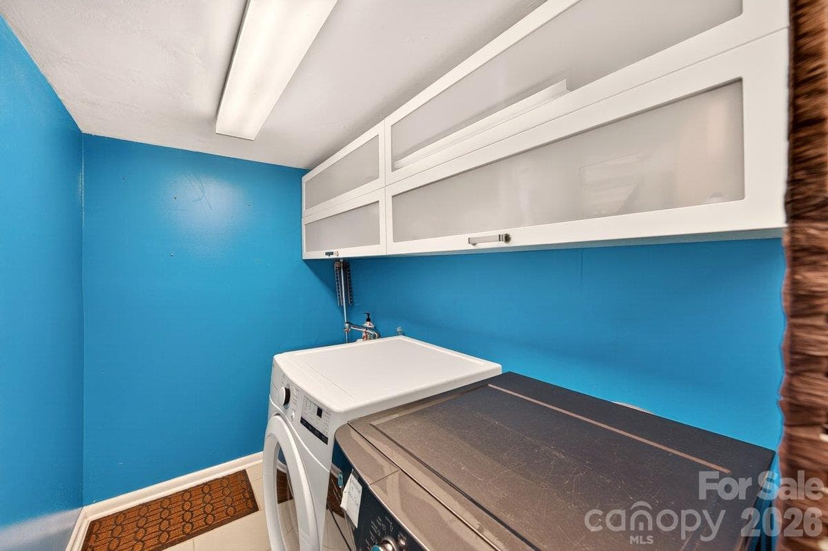 Laundry Room - 5807 Sharon Road, Charlotte