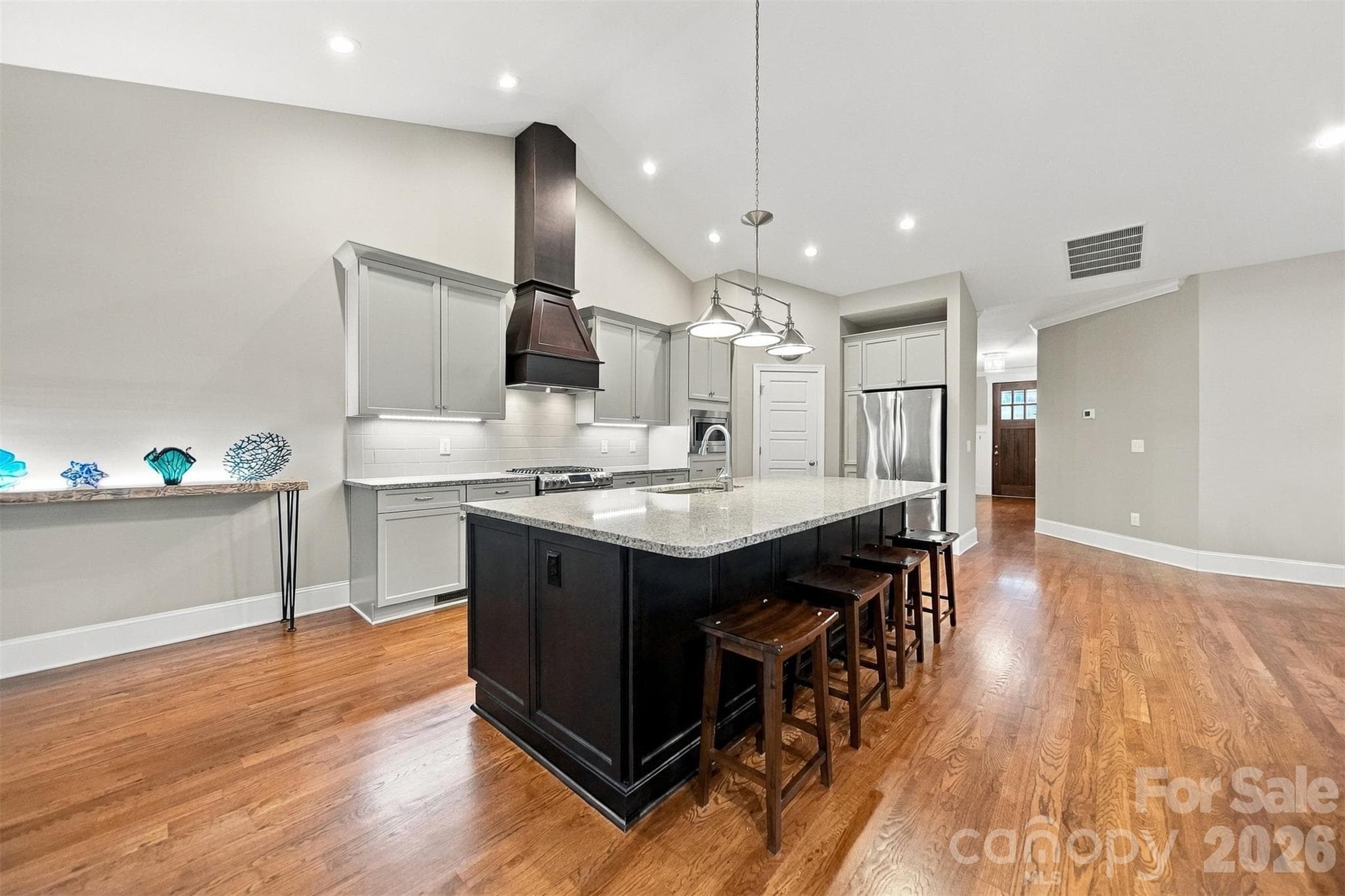Lots of storage in kitchen - 3901 12th Street NE, Hickory